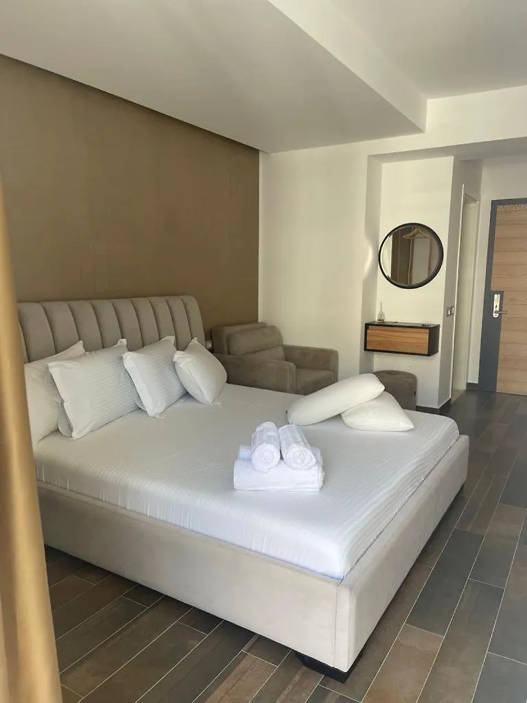Hotel Adria Shëngjin